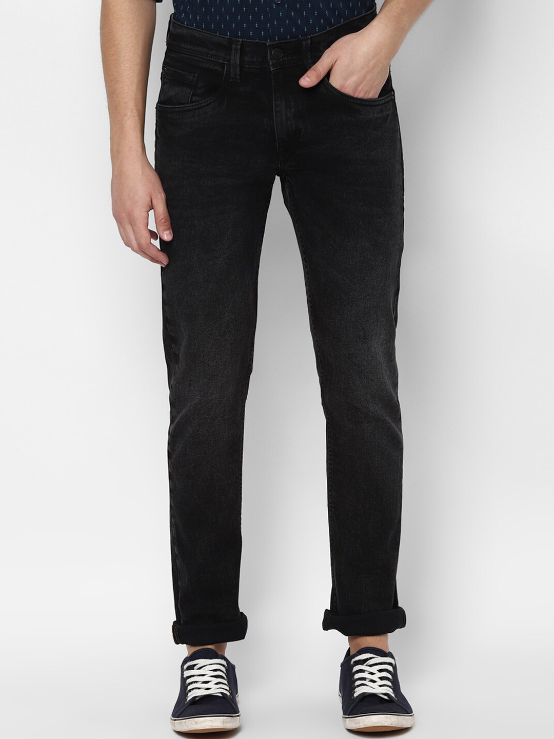 

Allen Solly Men Slim Fit Low Distress Jeans, Black