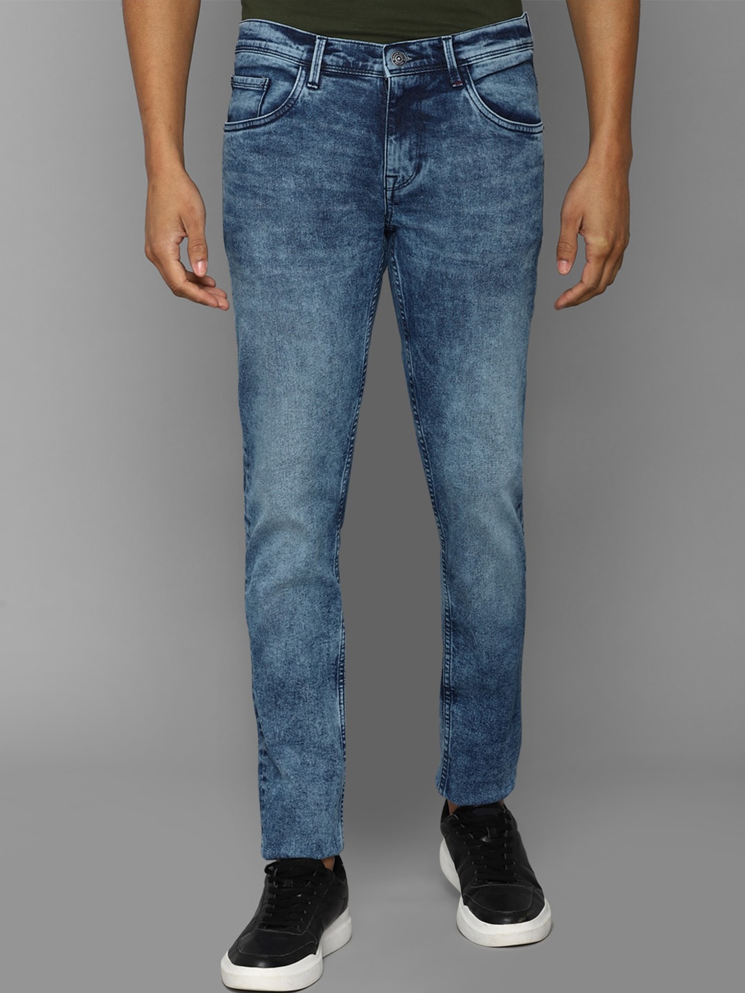 

Allen Solly Sport Men Cotton Skinny Fit Highly Distressed Jeans, Blue