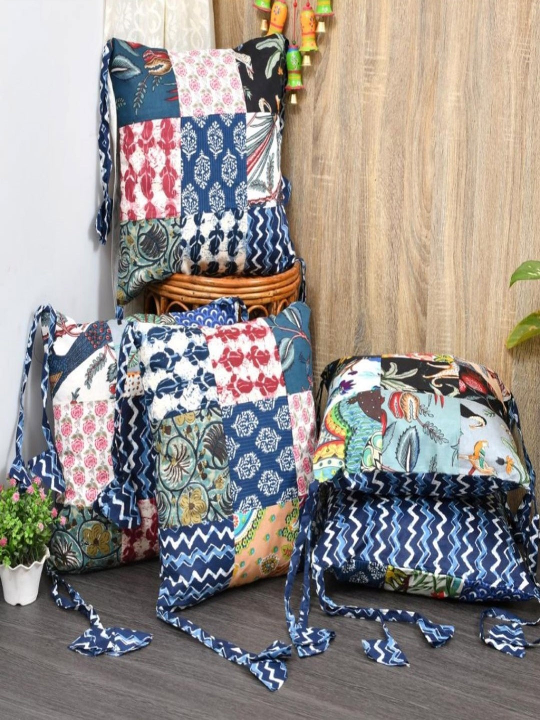 

INDHOME LIFE Blue & White Set of 5 Reversible Tassels Patch Work Cotton Cushion Covers