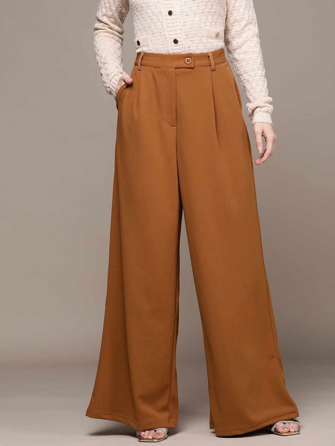 

Label Ritu Kumar Women Flared Pleated Parallel Trousers, Brown