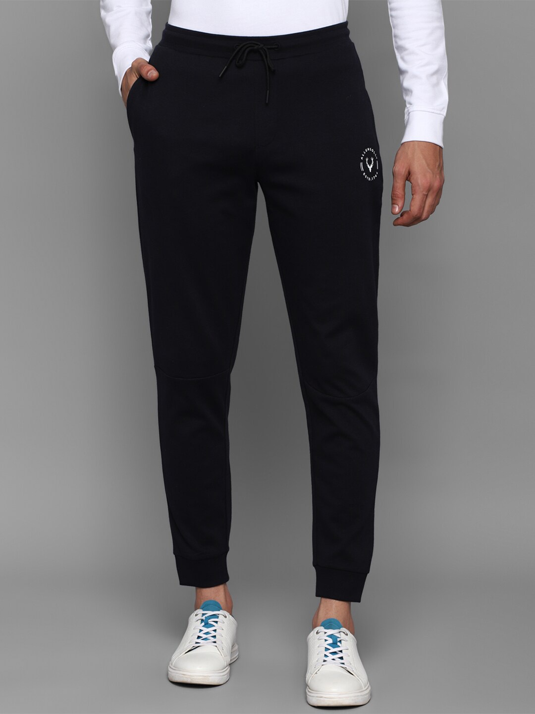 

Allen Solly Men Pure Cotton Joggers, Black
