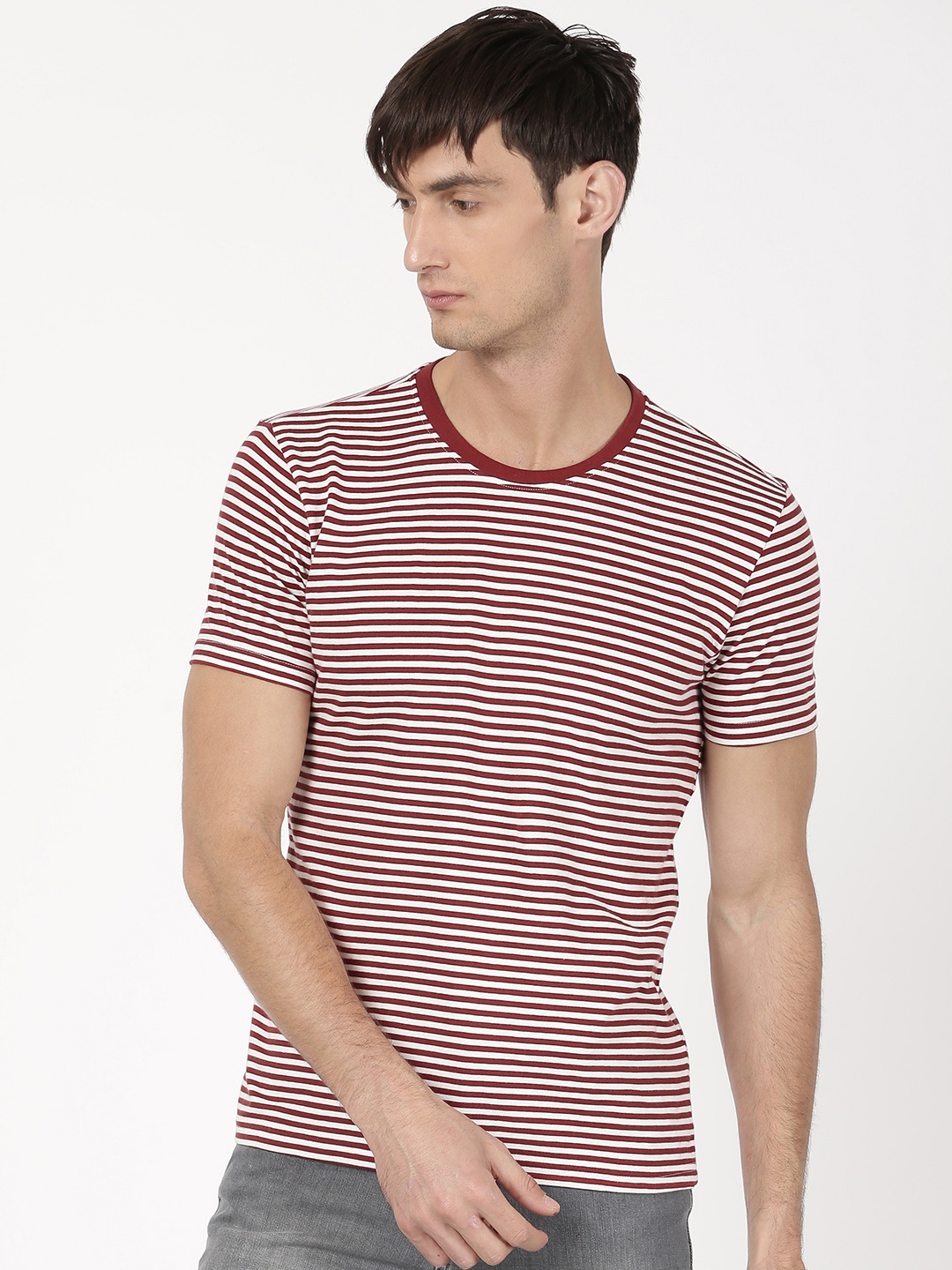 

ether Men Maroon White Striped Pure Cotton T-shirt
