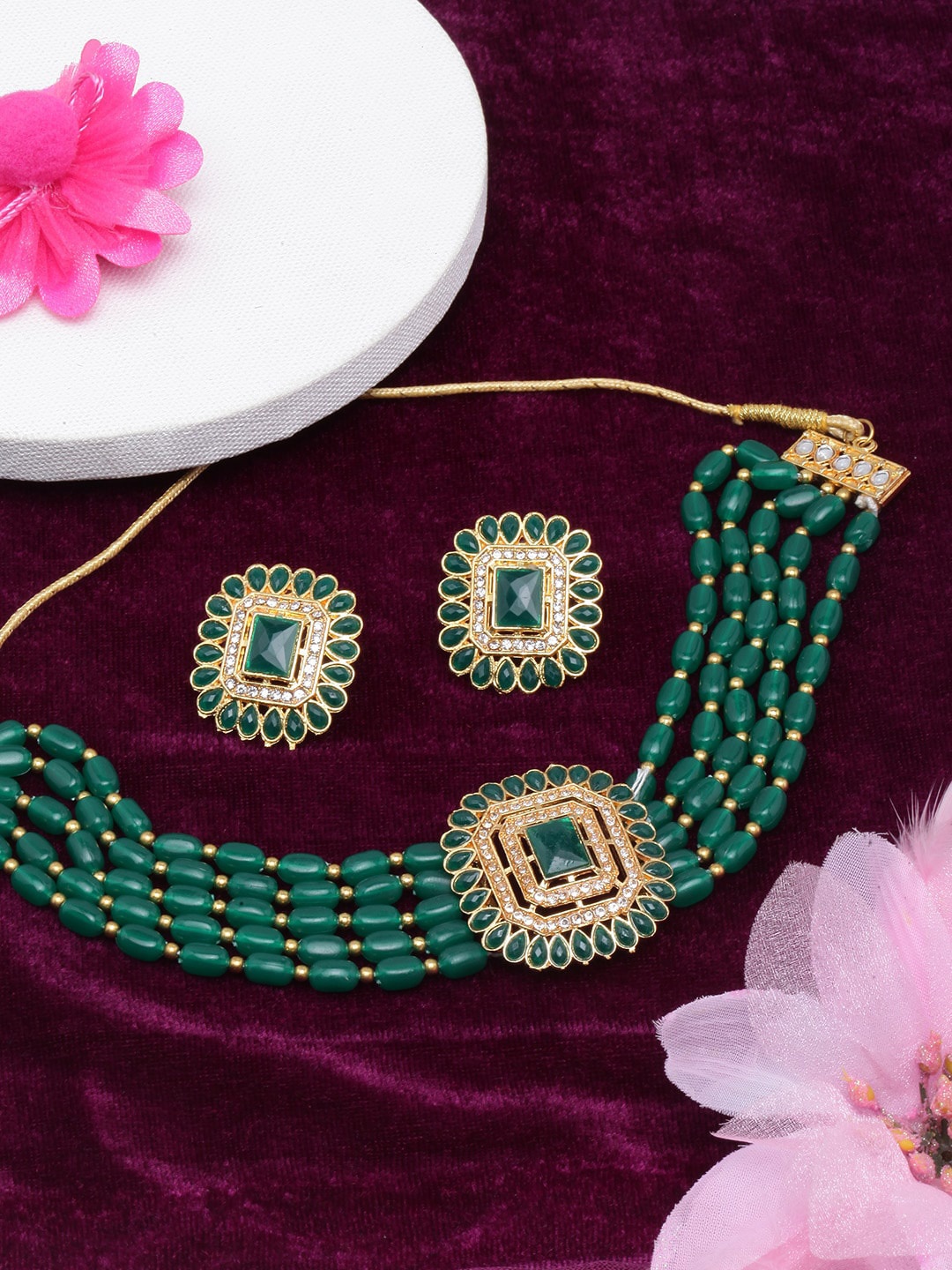 

DIVA WALK Gold-Plated Stone-Studded & Pearl Beaded Jewellery Set