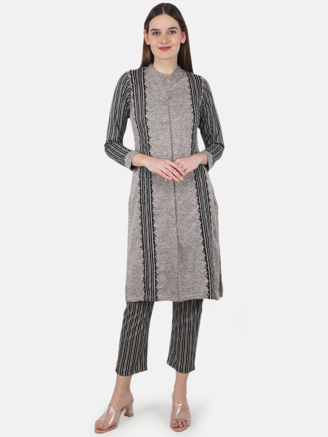 

Monte Carlo Women Beige Printed Kurta with Trousers