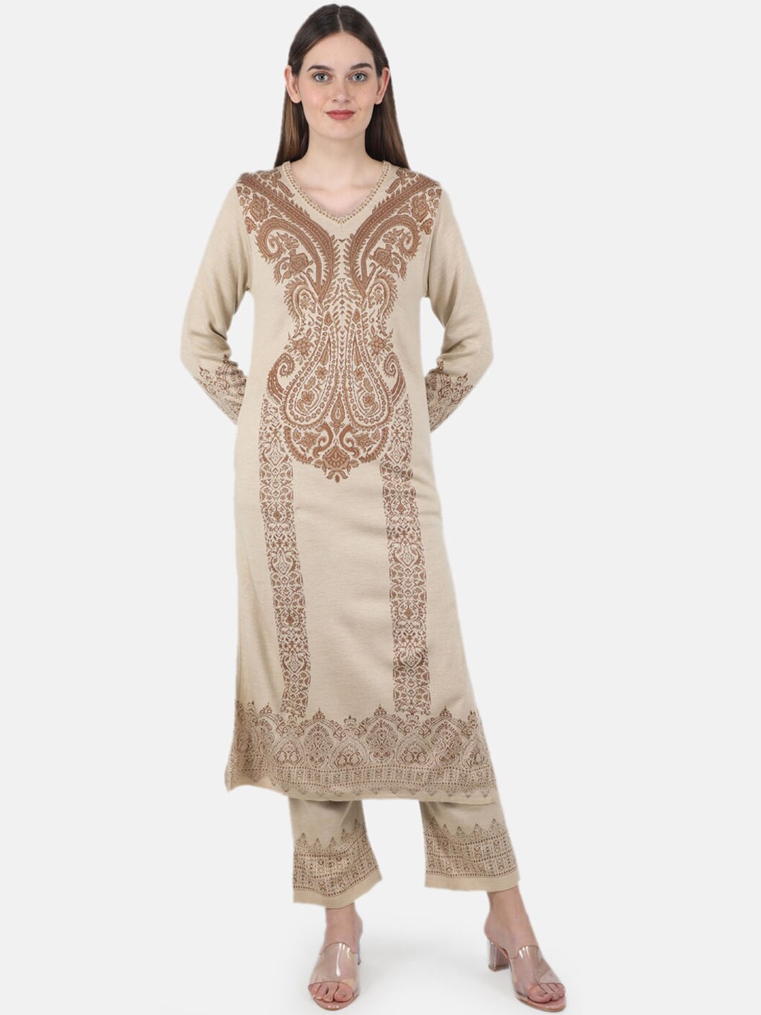 

Monte Carlo Women Beige Ethnic Motifs Kurta with Trousers