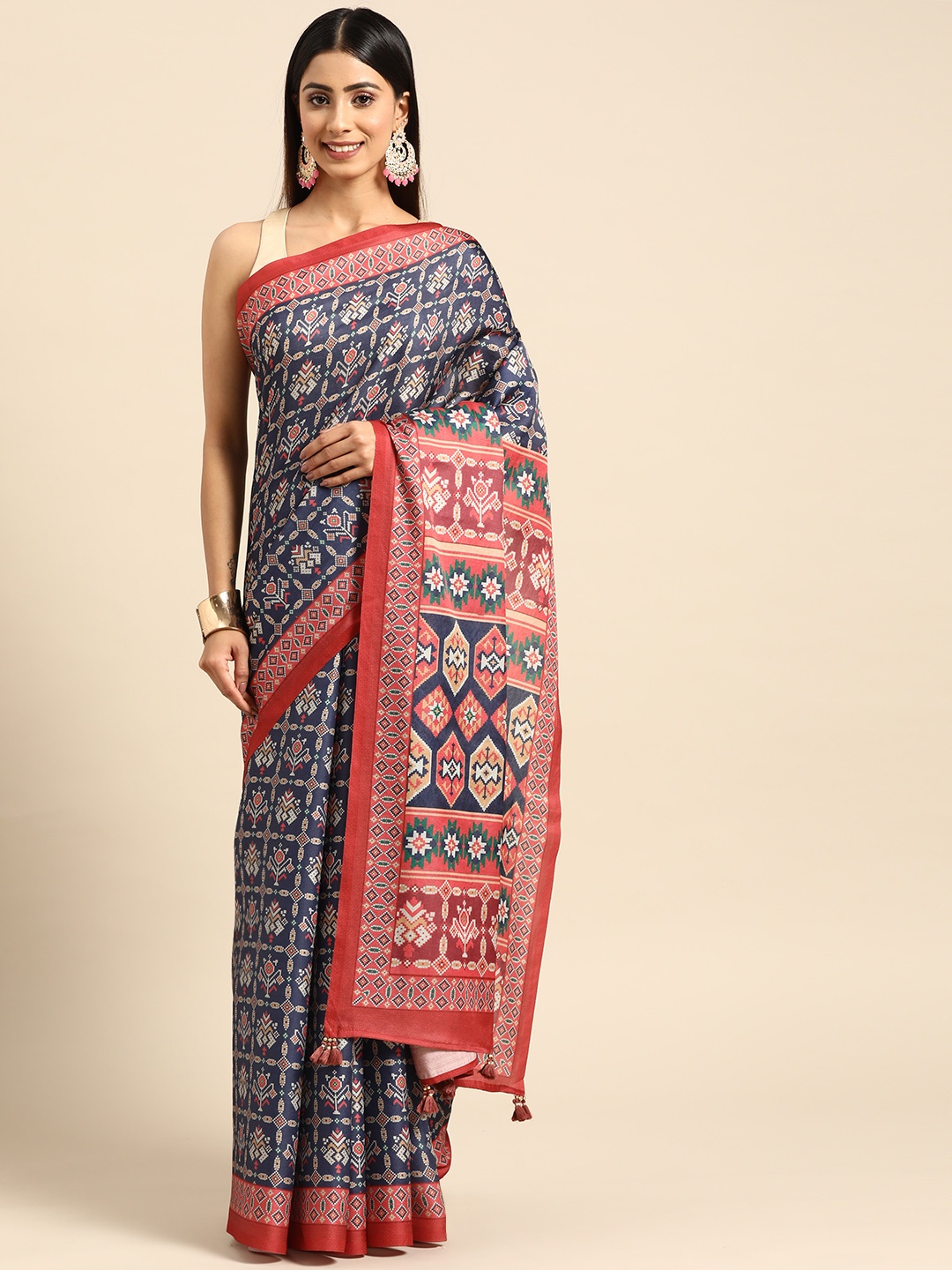 

ZARI Ethnic Motifs Pure Silk Block Print Saree, Grey