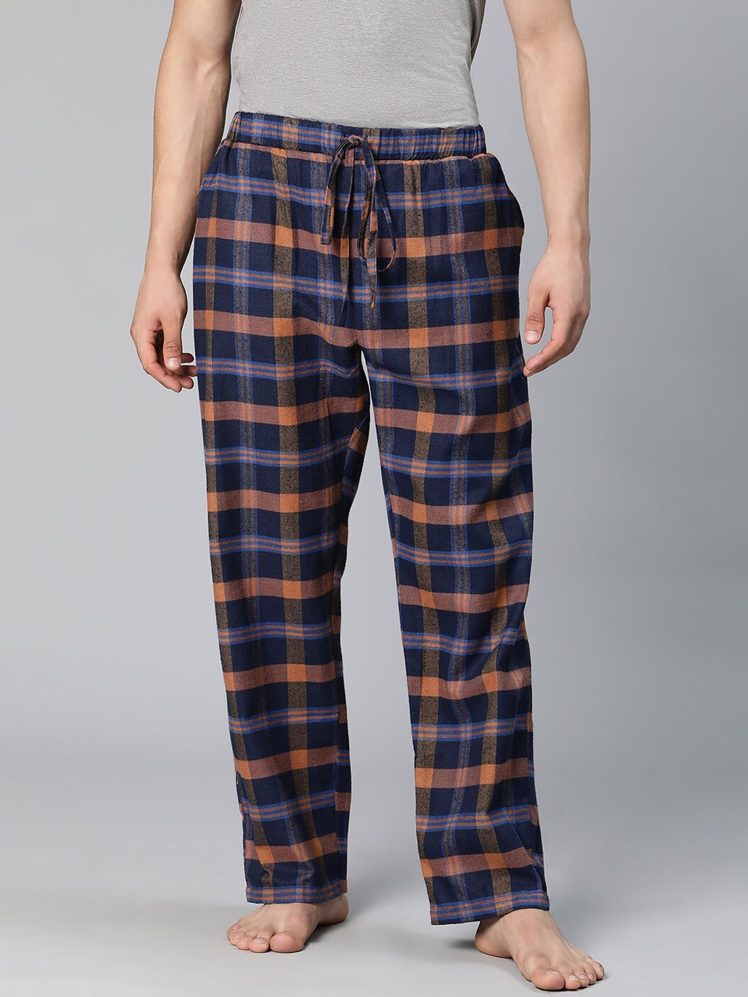 

Oxolloxo Men Checked Cotton Lounge Pants, Navy blue