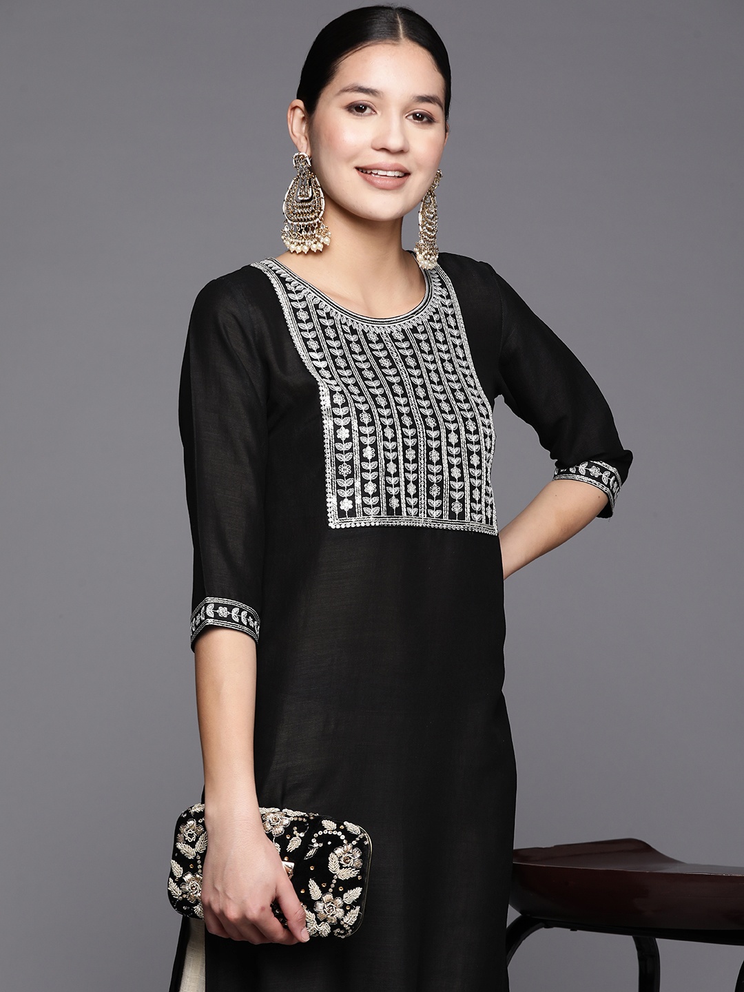 

Libas Women Yoke Design Thread Work Kurta, Black