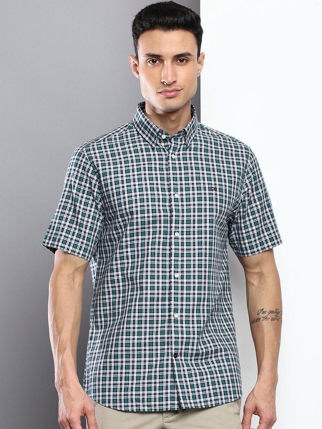 

Tommy Hilfiger Men Gingham Checked Casual Cotton Shirt, Green