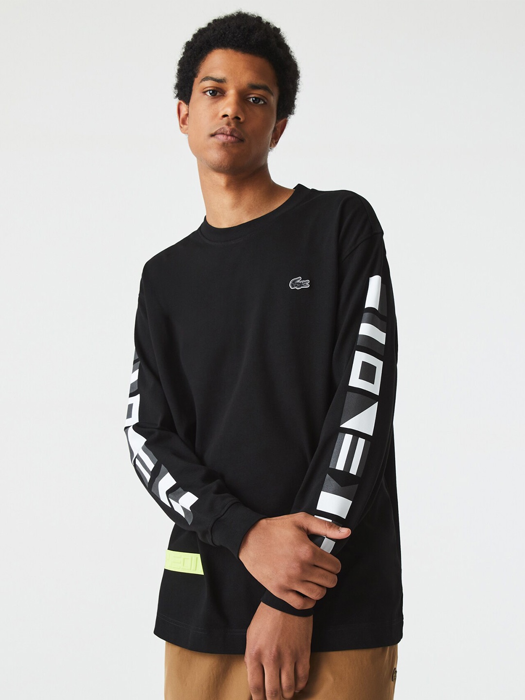 

Lacoste Men Typography Printed Oversize Cotton T-shirt, Black