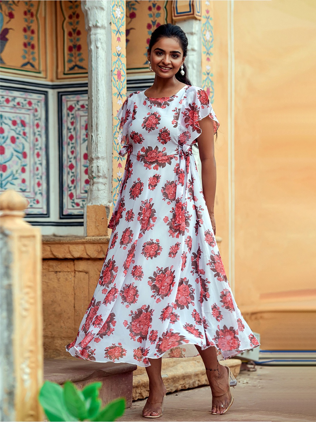 

ASPORA Floral Georgette Maxi Dress, White