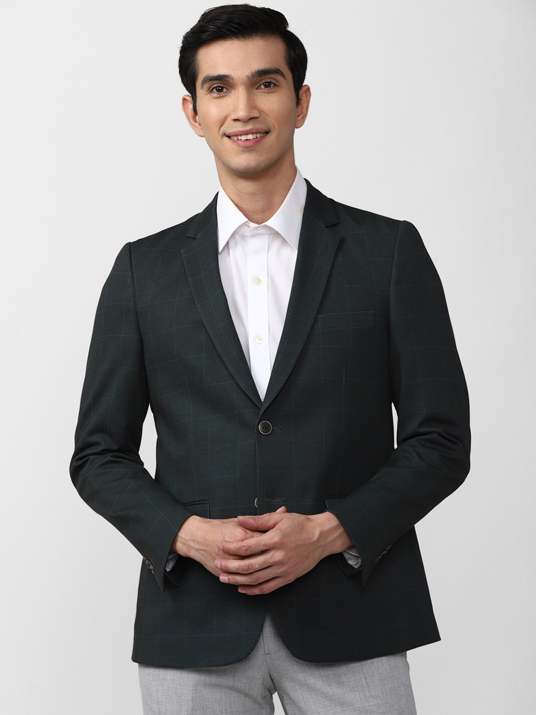 

Peter England Elite Men Checked Single-Breasted Blazer, Black