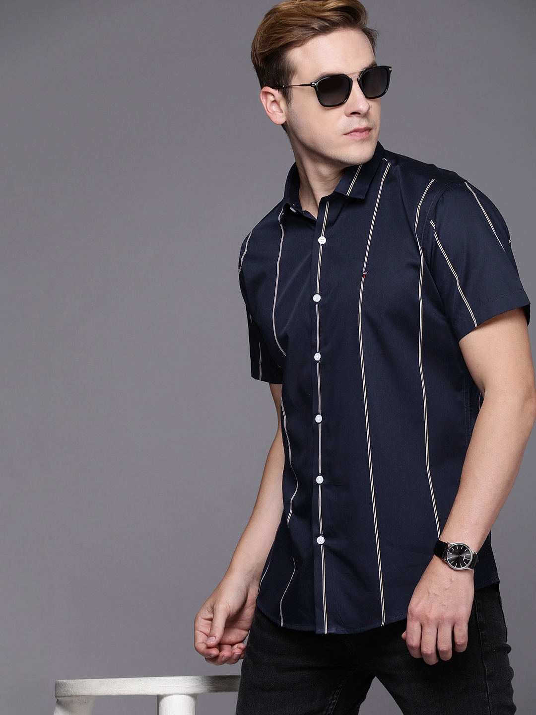 

Louis Philippe Jeans Men Striped Pure Cotton Slim Fit Casual Shirt, Navy blue