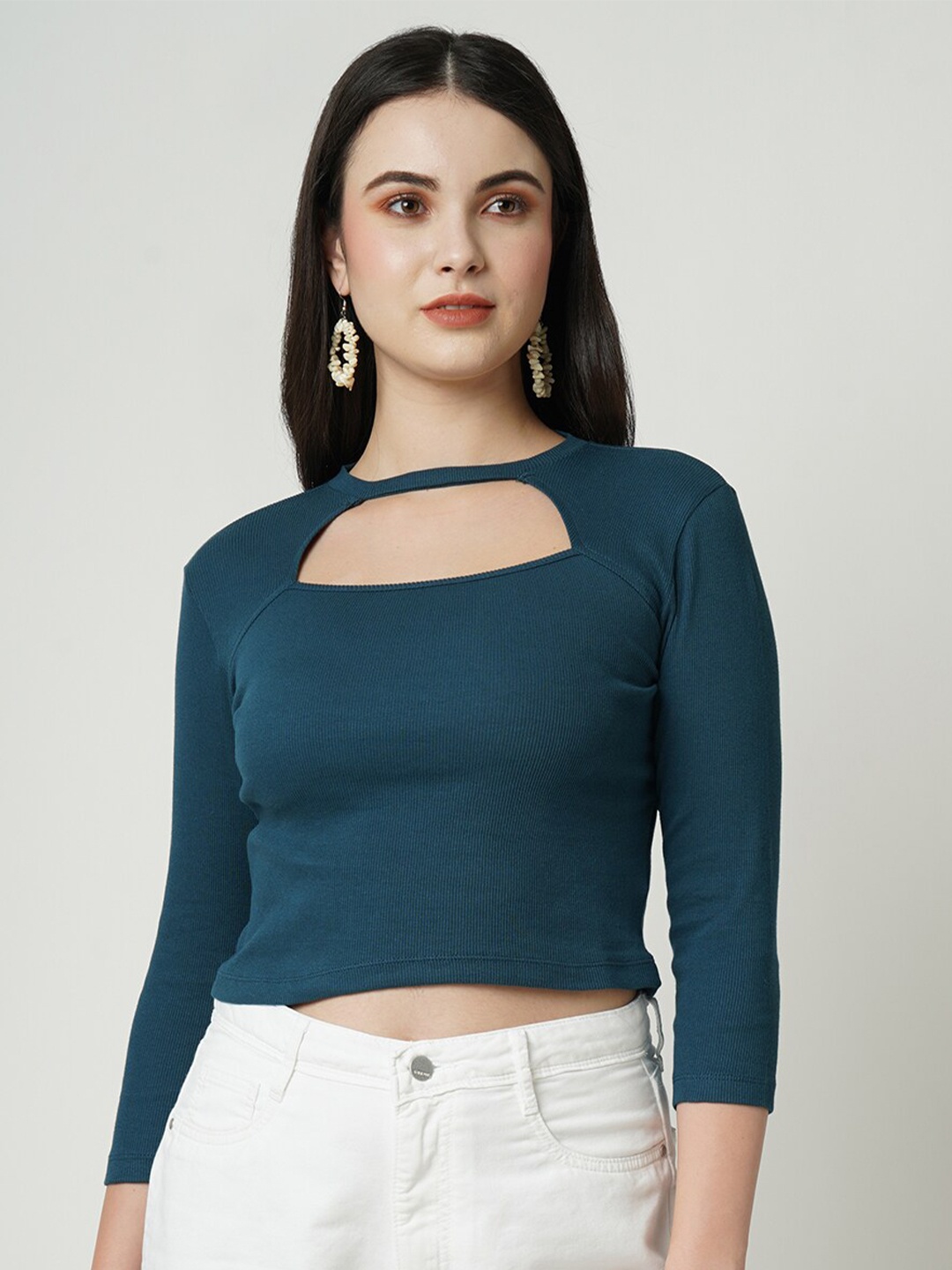 

Kraus Jeans Women Cut-Out Detail Crop T-shirt, Teal