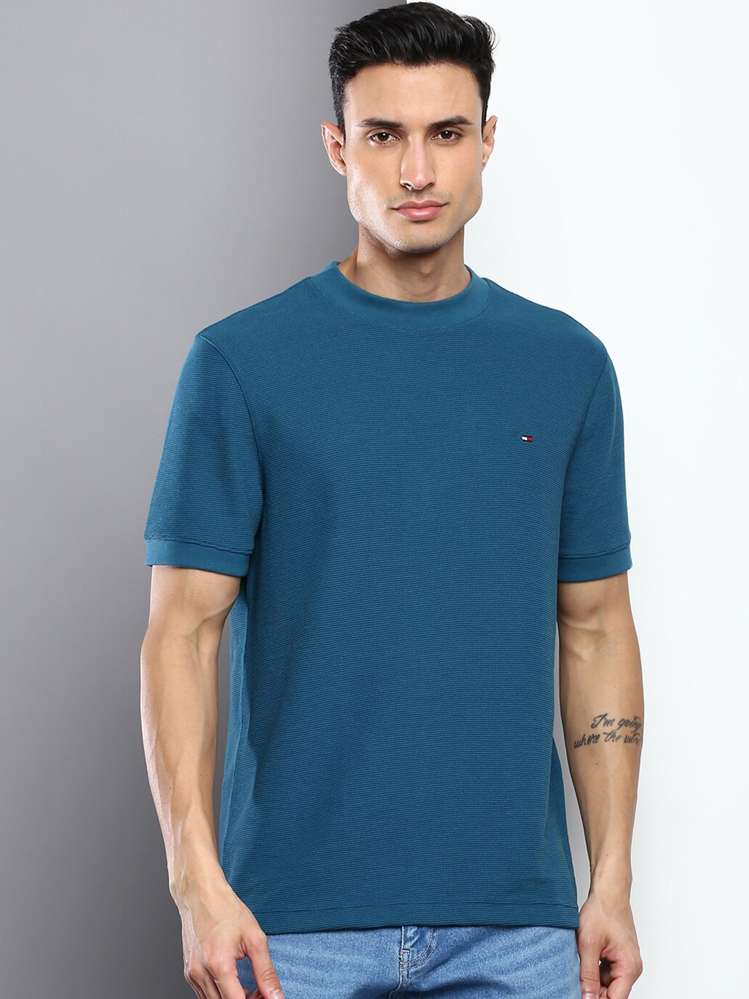 

Tommy Hilfiger Men Round Neck T-shirt, Teal