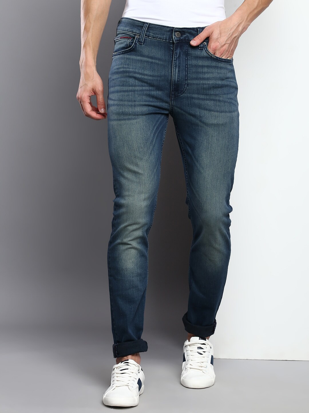 

Tommy Hilfiger Men Skinny Fit Light Fade Jeans, Navy blue