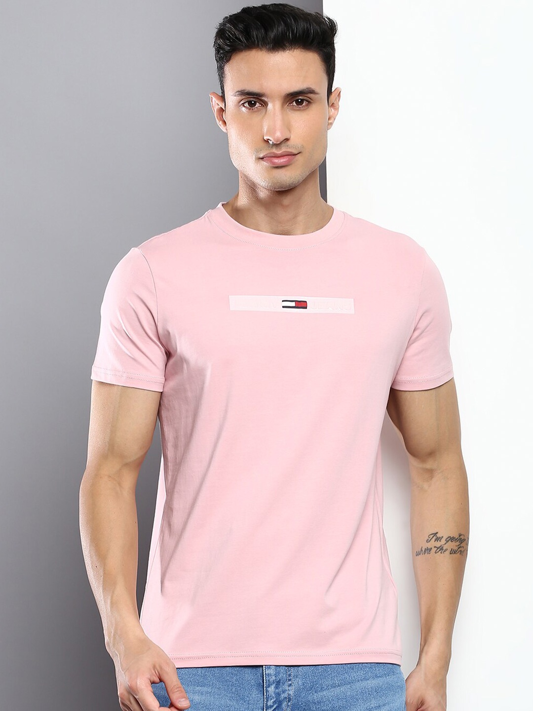 

Tommy Hilfiger Men Slim Fit Cotton T-shirt, Pink