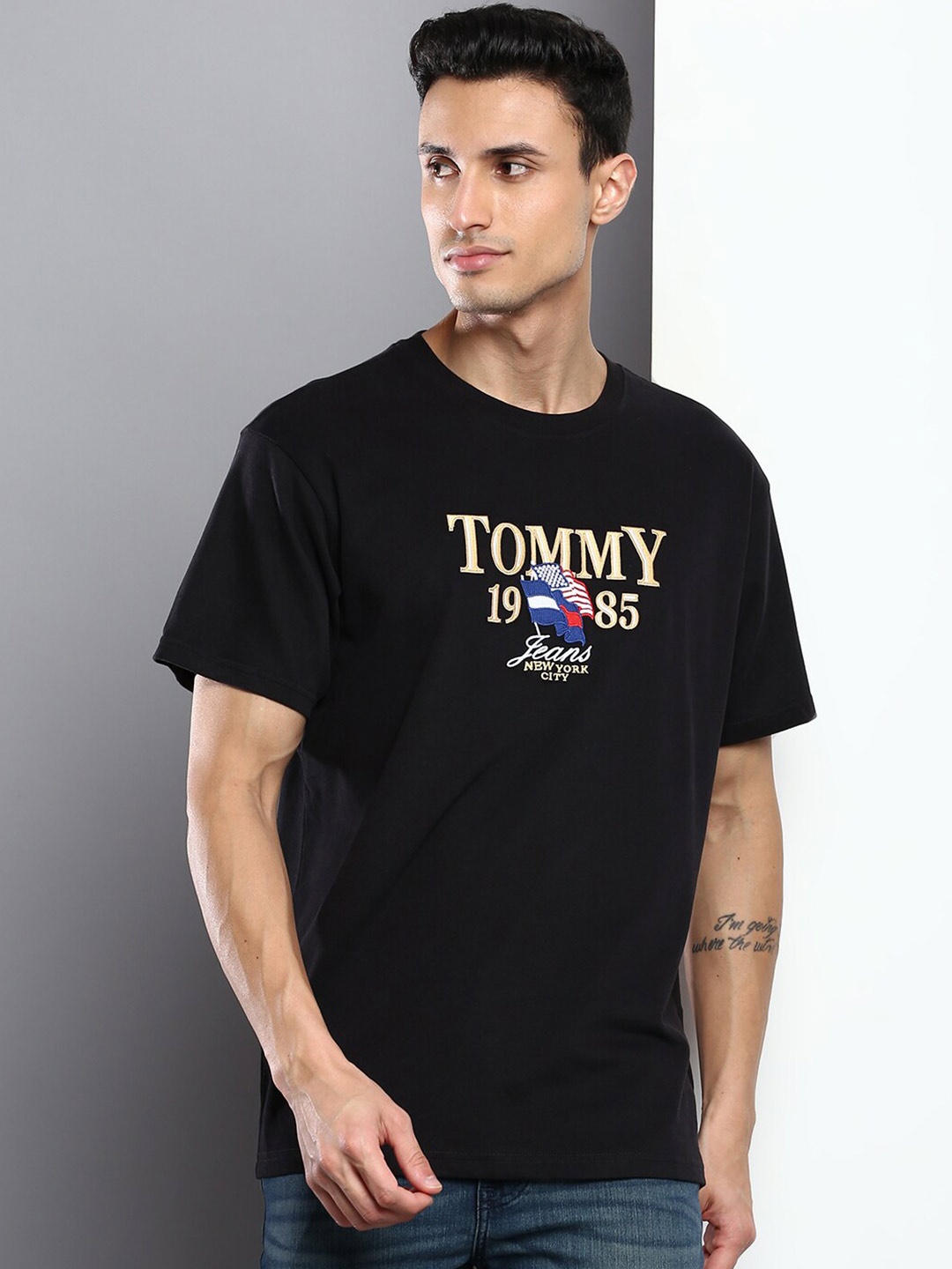 

Tommy Hilfiger Men Typography Cotton T-shirt, Black
