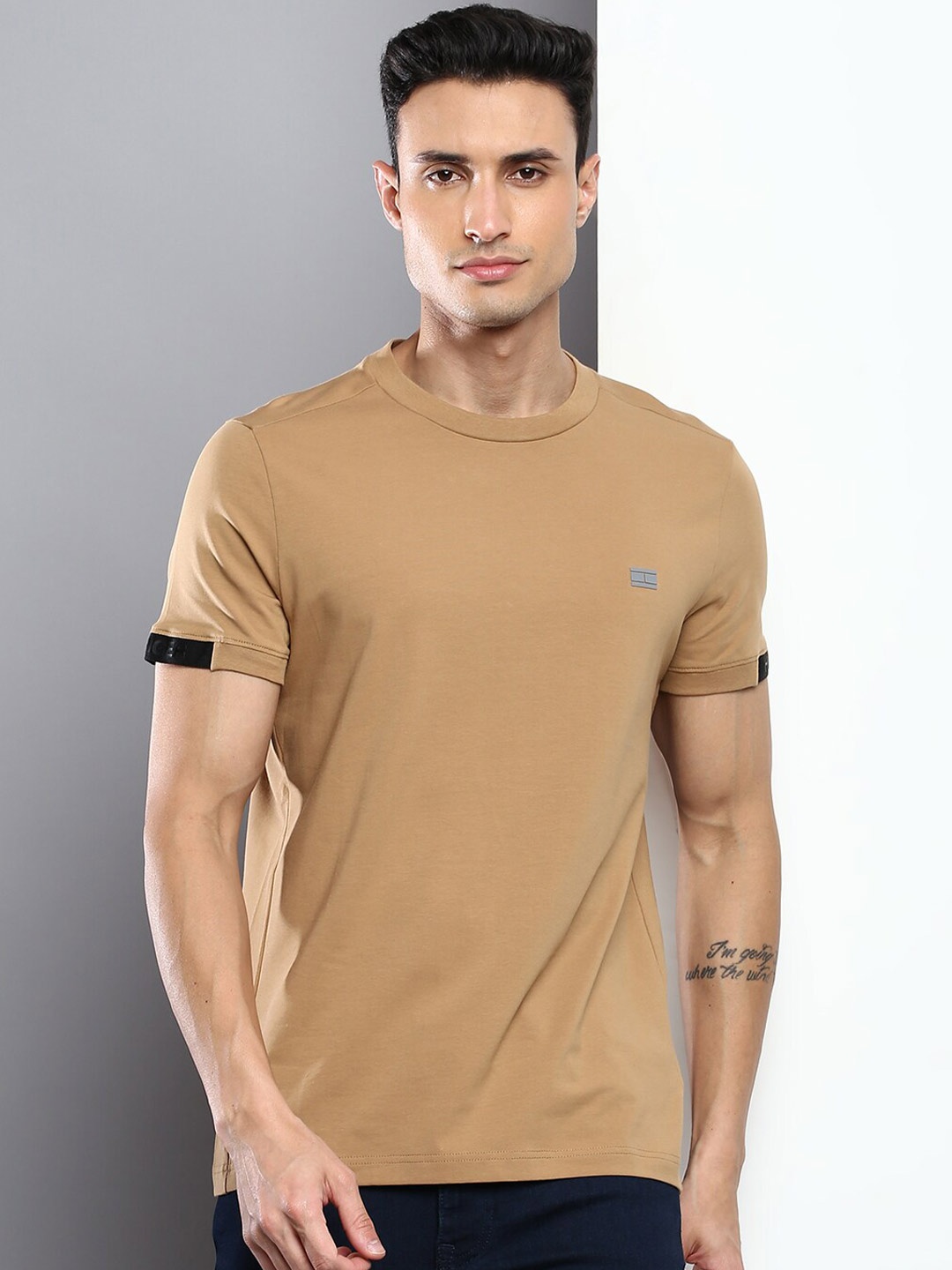 

Tommy Hilfiger Men Slim Fit T-shirt, Brown