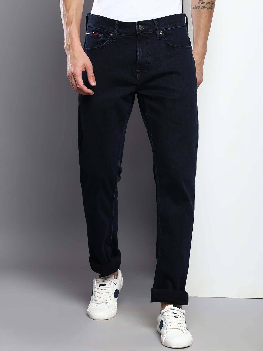 

Tommy Hilfiger Men Cotton Straight Fit Mid-Rise Jeans, Navy blue