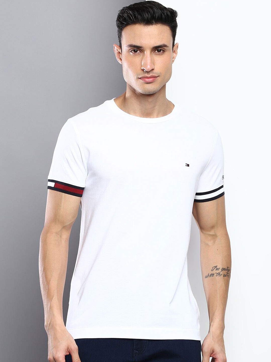 

Tommy Hilfiger Men Slim Fit Cotton T-shirt, White
