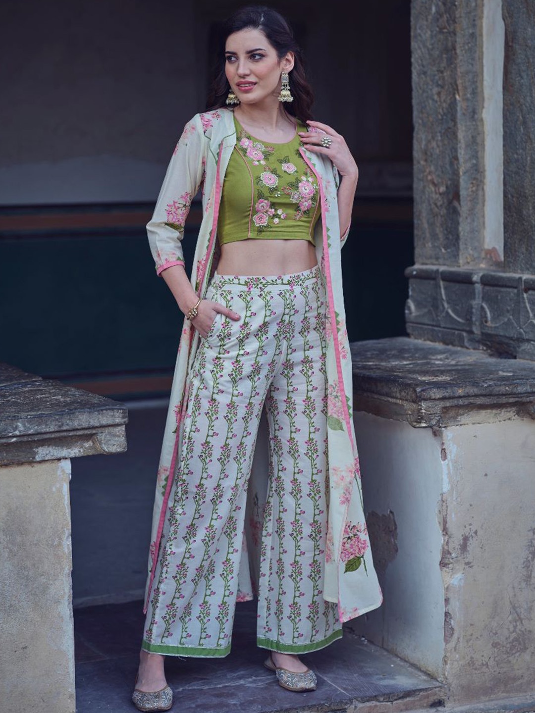 

AUTUMN LANE Floral Embroidered Pure Cotton Top with Palazzos, Green