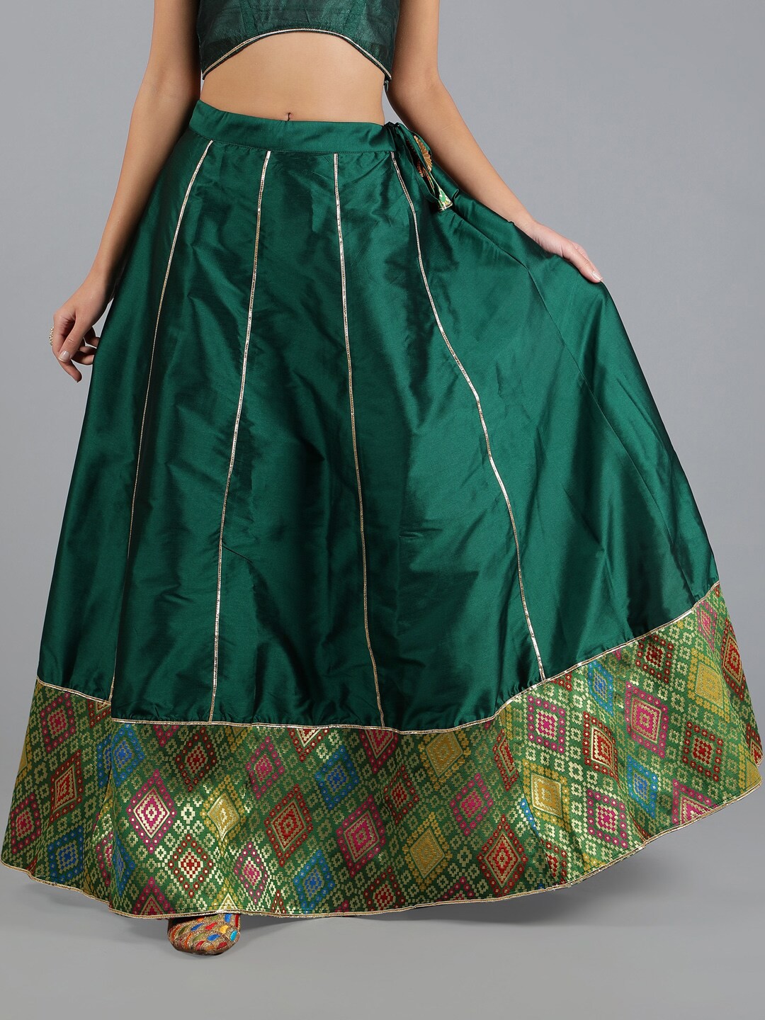 

NEUDIS Gota Patti Flared Maxi Lehenga Skirt, Green