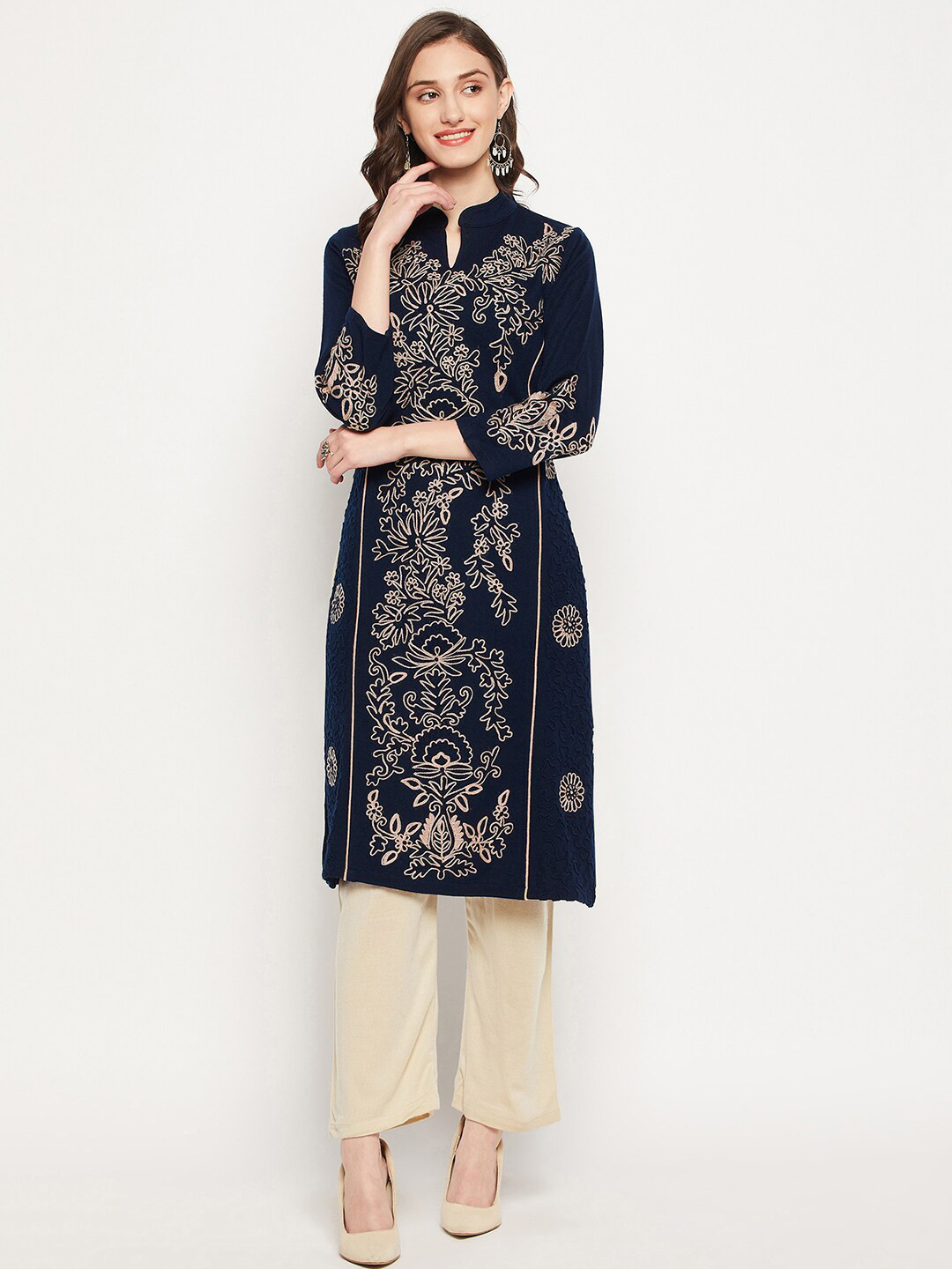 

Zigo Floral Embroidered Mandarin Collar Kurta, Navy blue