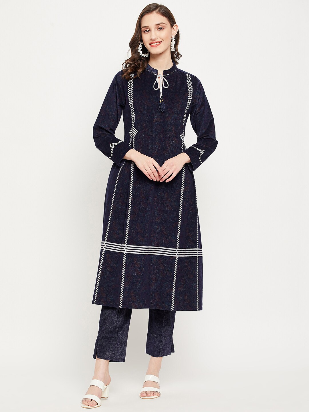 

Zigo Winter Wear Women Printed Kurta with Trousers, Navy blue