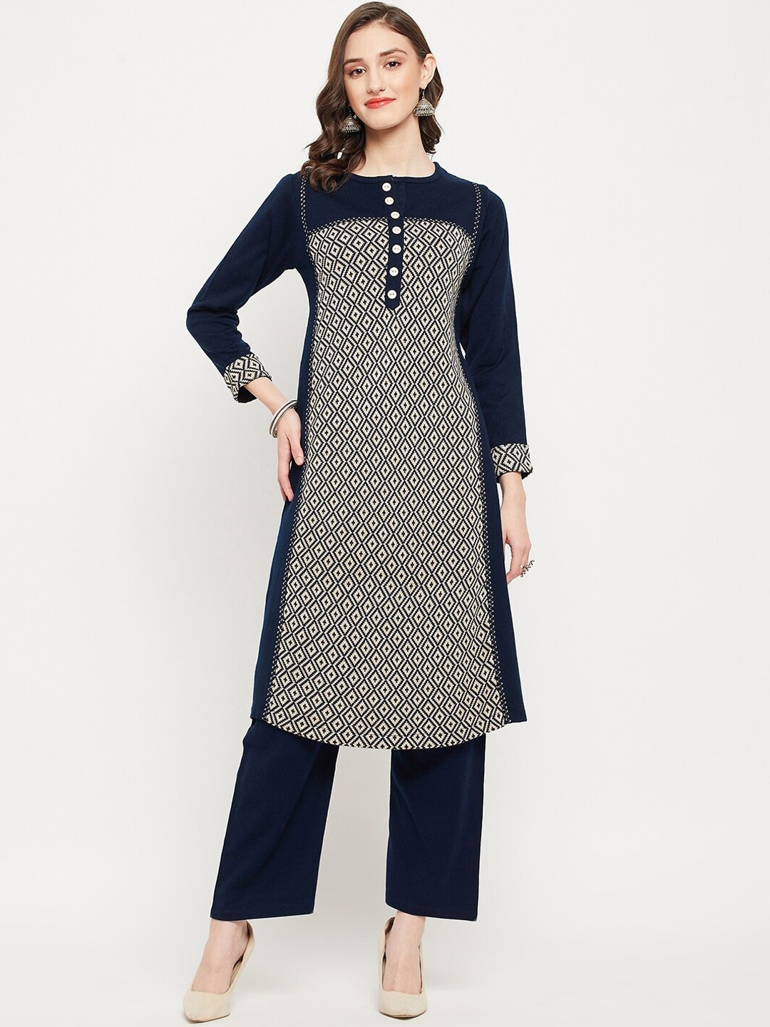 

Zigo Women Embroidered Thread Work Kurta with Trousers, Navy blue