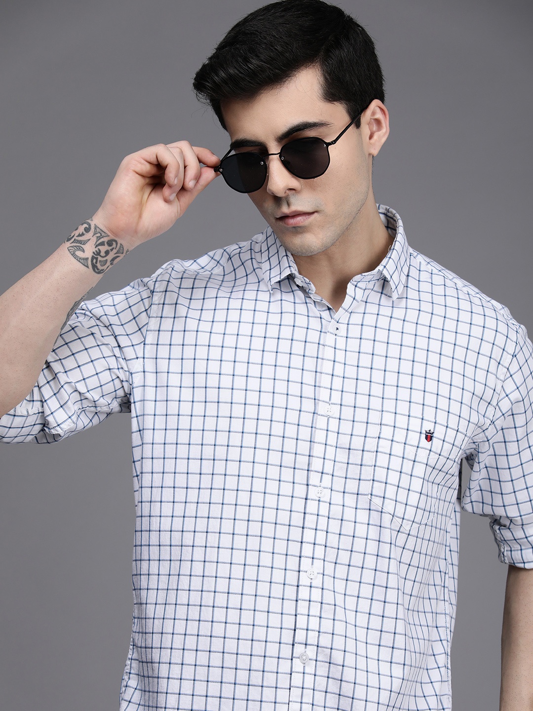 

Louis Philippe Sport Men Checked Pure Cotton Slim Fit Casual Shirt, White