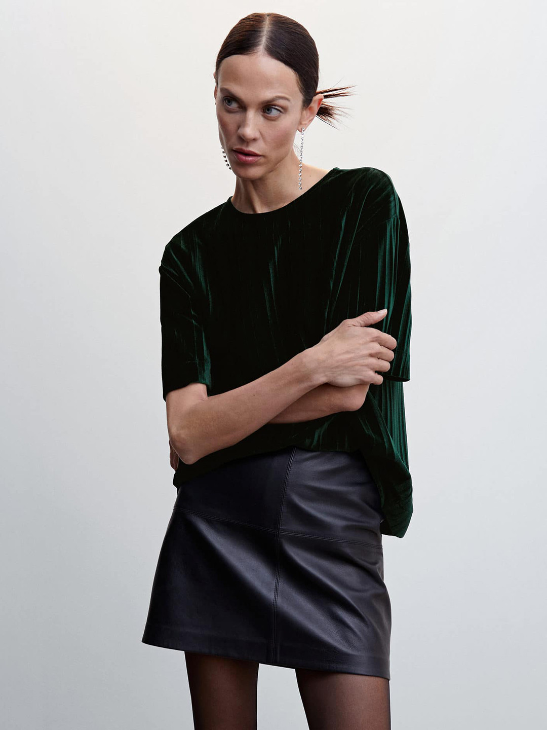 

MANGO Pleated Velvet Top, Green