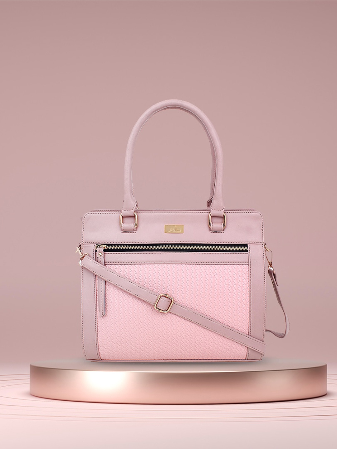 

yelloe Women Pink textured Structured Handbag