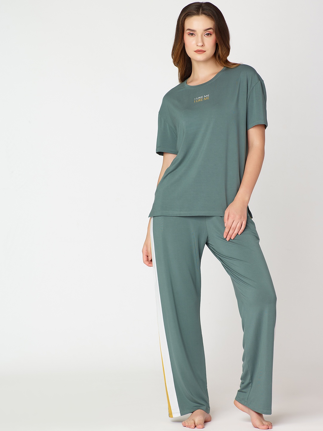 

I like me Printed Night suit, Green