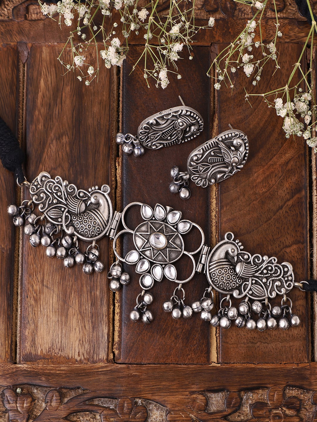 

VENI Oxidised Silver-Plated Choker Jewellery Set