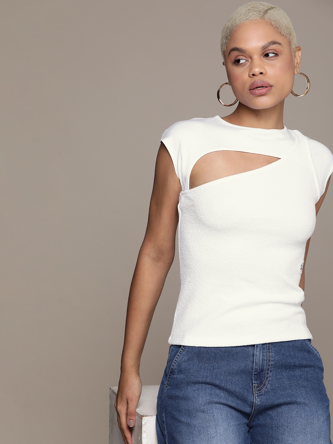 

Calvin Klein Jeans Self Design Extended Sleeves Top With Cut-Out Detail, White