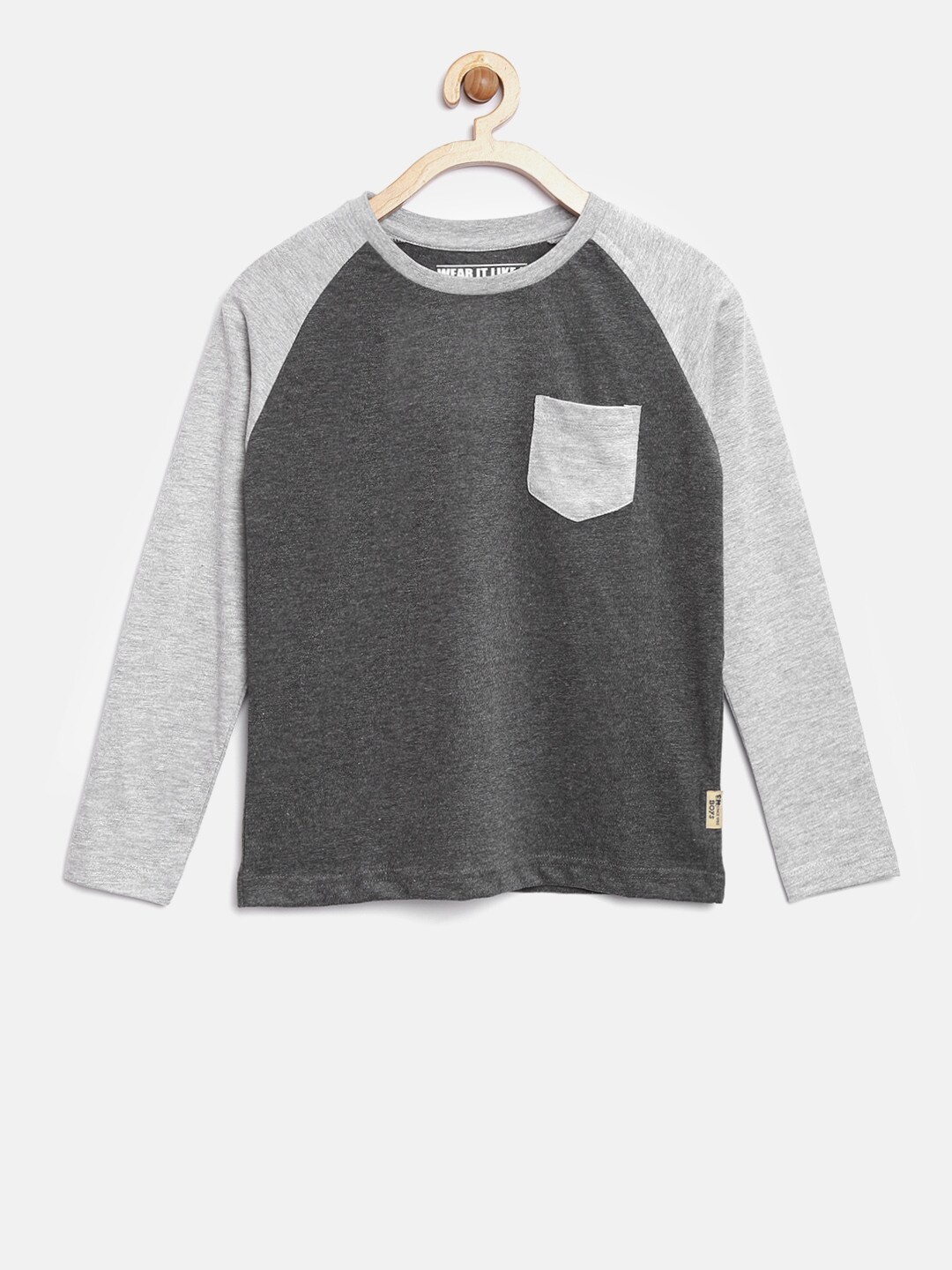 

Flying Machine Boys Grey Solid Round Neck T-shirt