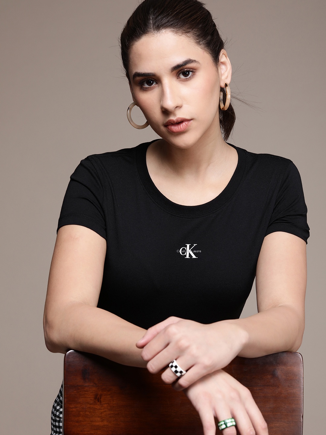 

Calvin Klein Jeans Women Brand Logo Printed Slim Fit T-shirt, Black