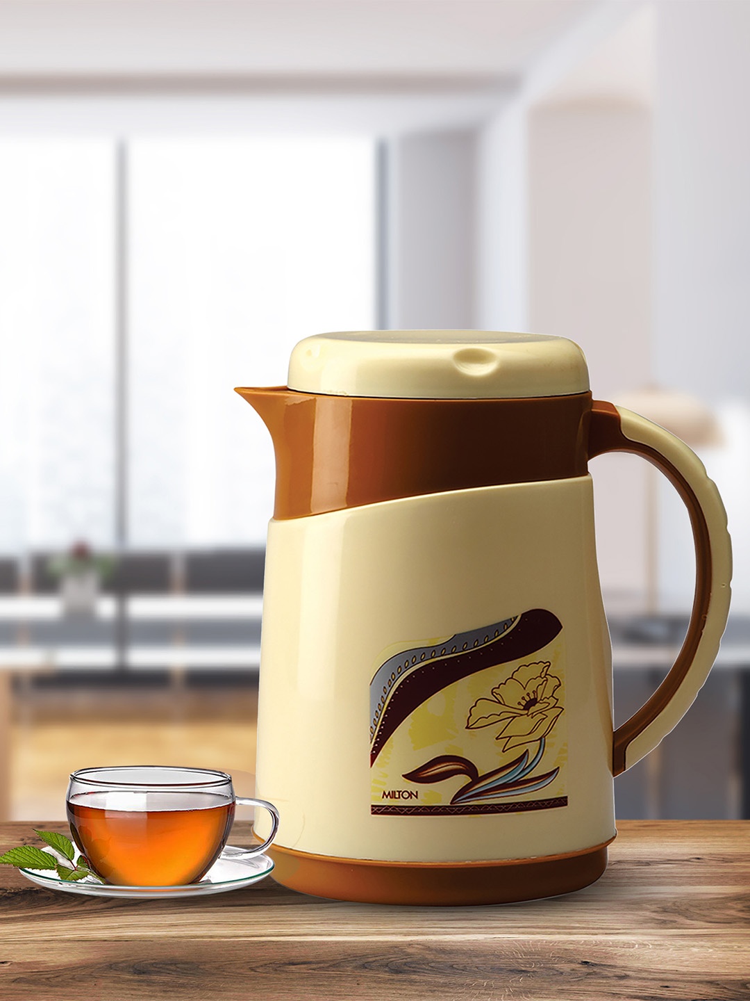 

Milton Viva Tuff 750 Tan Printed Insulated Inner Stainless Steel Jug 760 ml