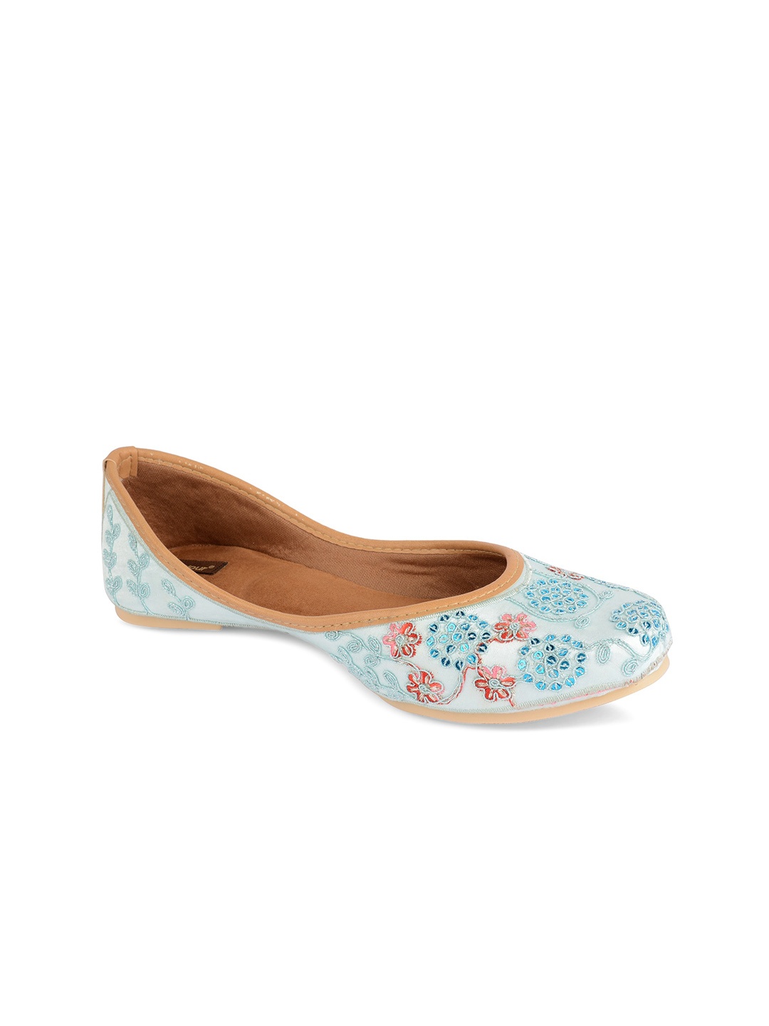

DESI COLOUR Women Embroidered Ethnic Mojaris, Blue