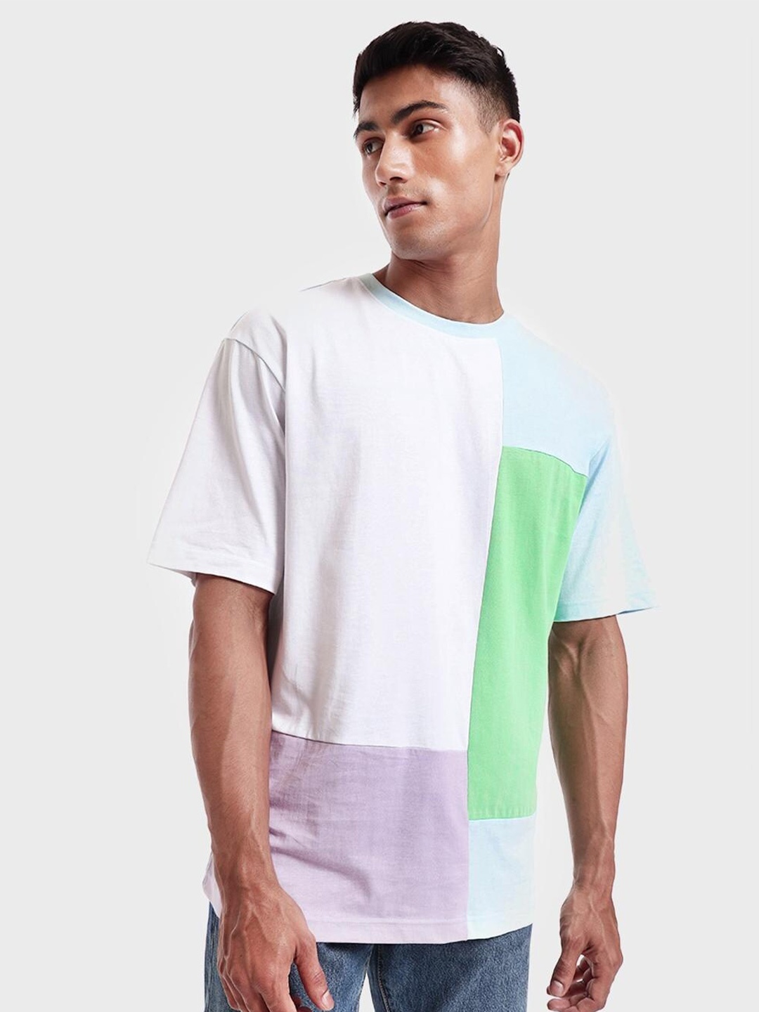 

Bewakoof Men Cotton Colourblocked Drop-Shoulder Sleeves Loose T-shirt, White