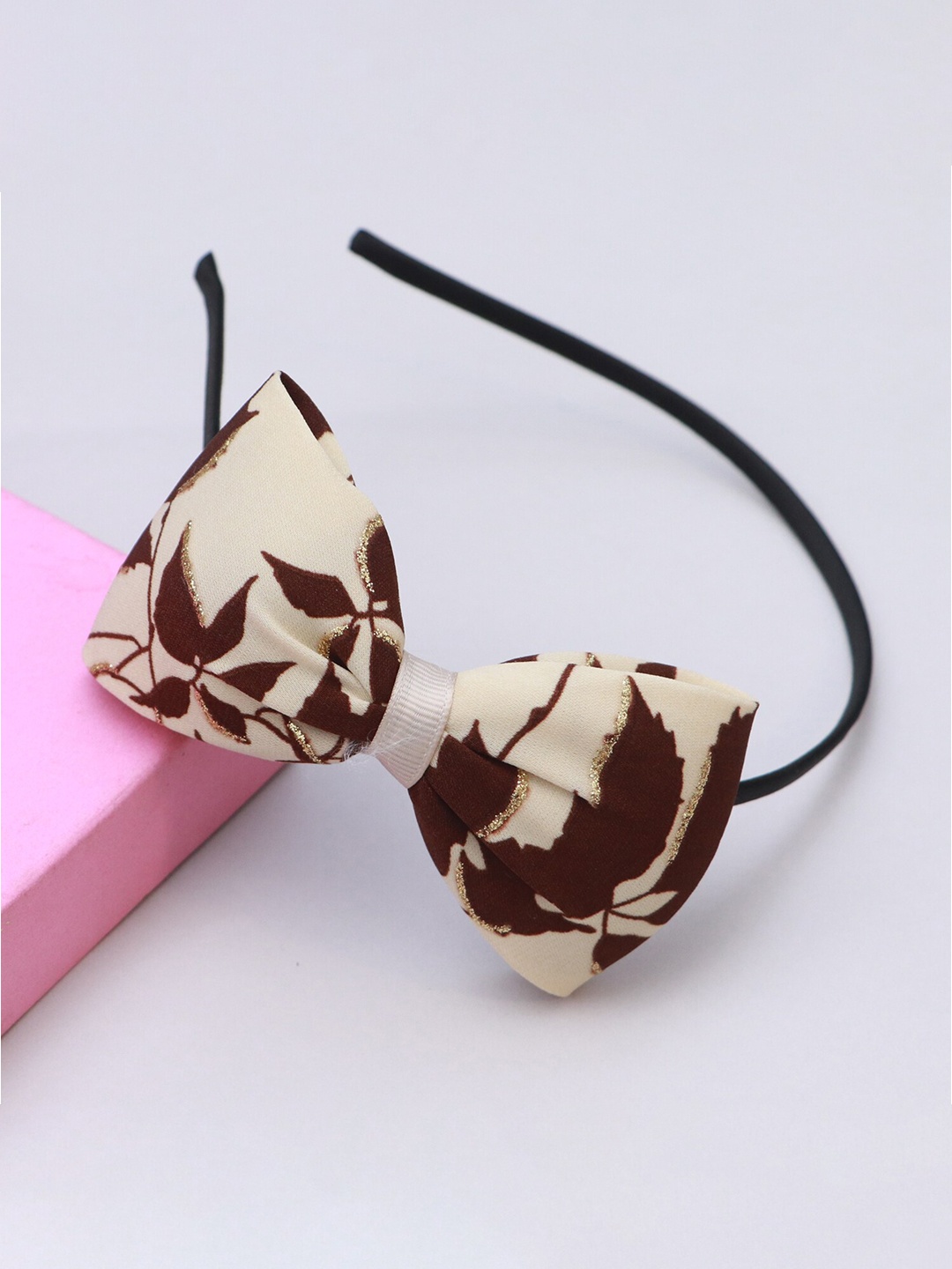 

The Magic Wand Girls Embellished Plastic Hairband, Cream