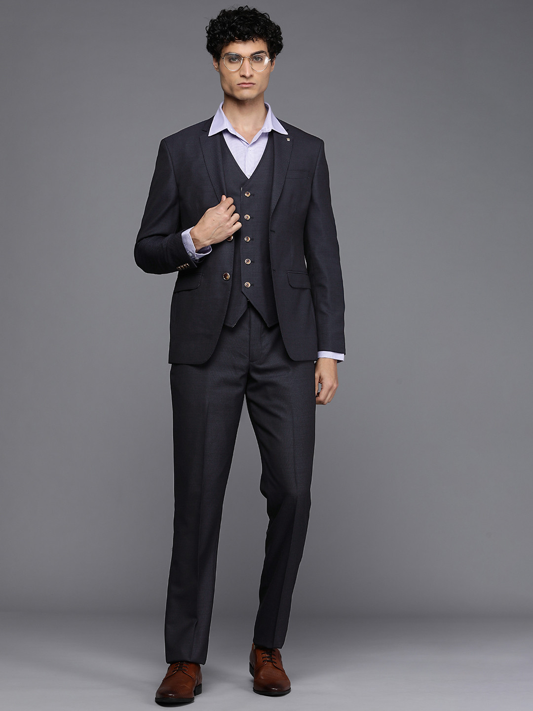 

Louis Philippe Men Single-Breasted Slim Fit Formal 3-Piece Suit, Navy blue