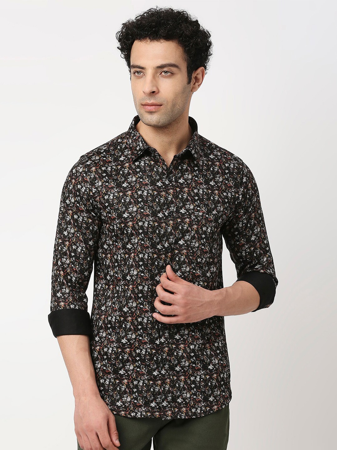 

VALEN CLUB Men Slim Fit Floral Printed Pure Cotton Casual Shirt, Black