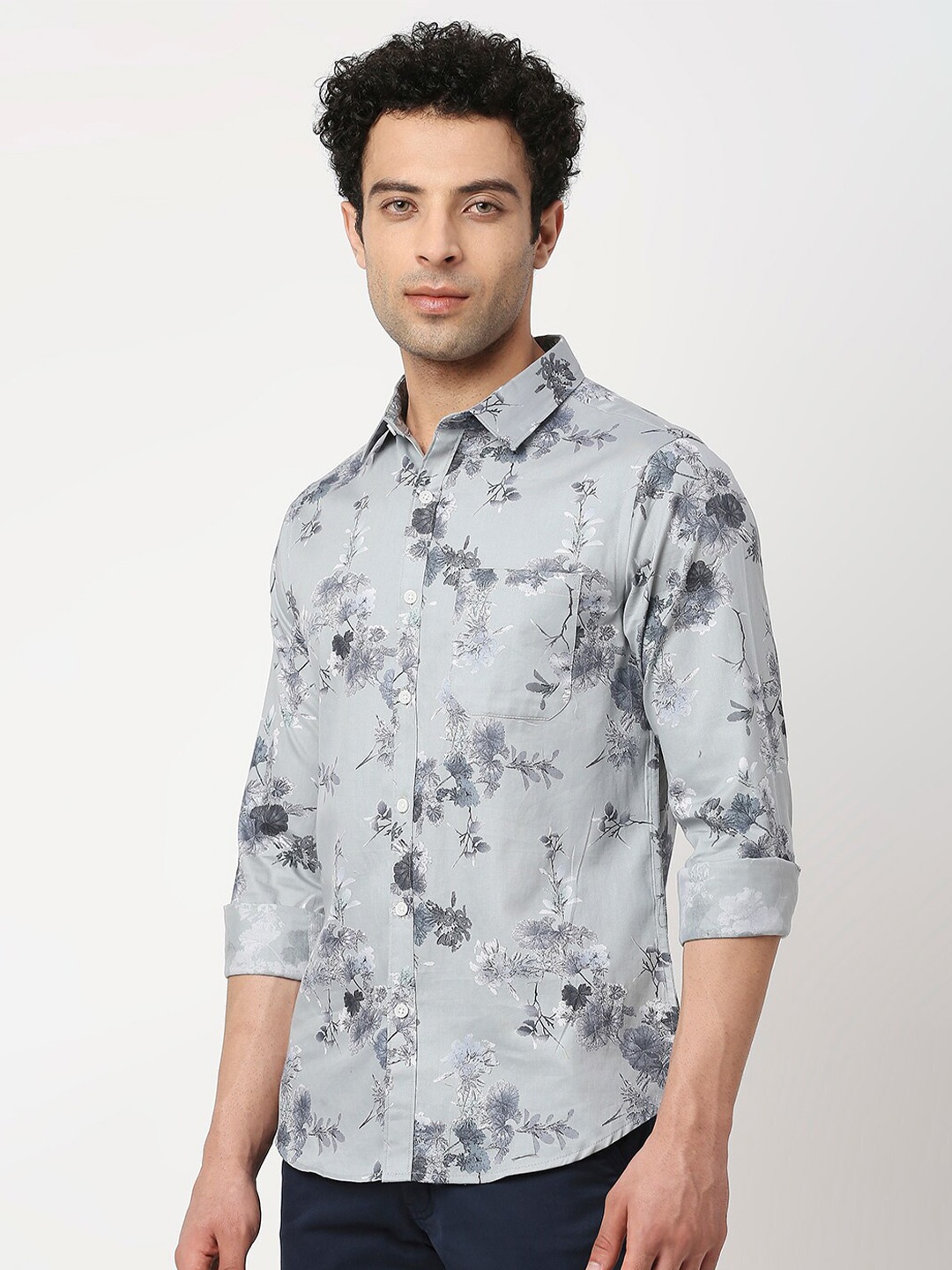 

VALEN CLUB Men Slim Fit Floral Printed Pure Cotton Casual Shirt, Grey