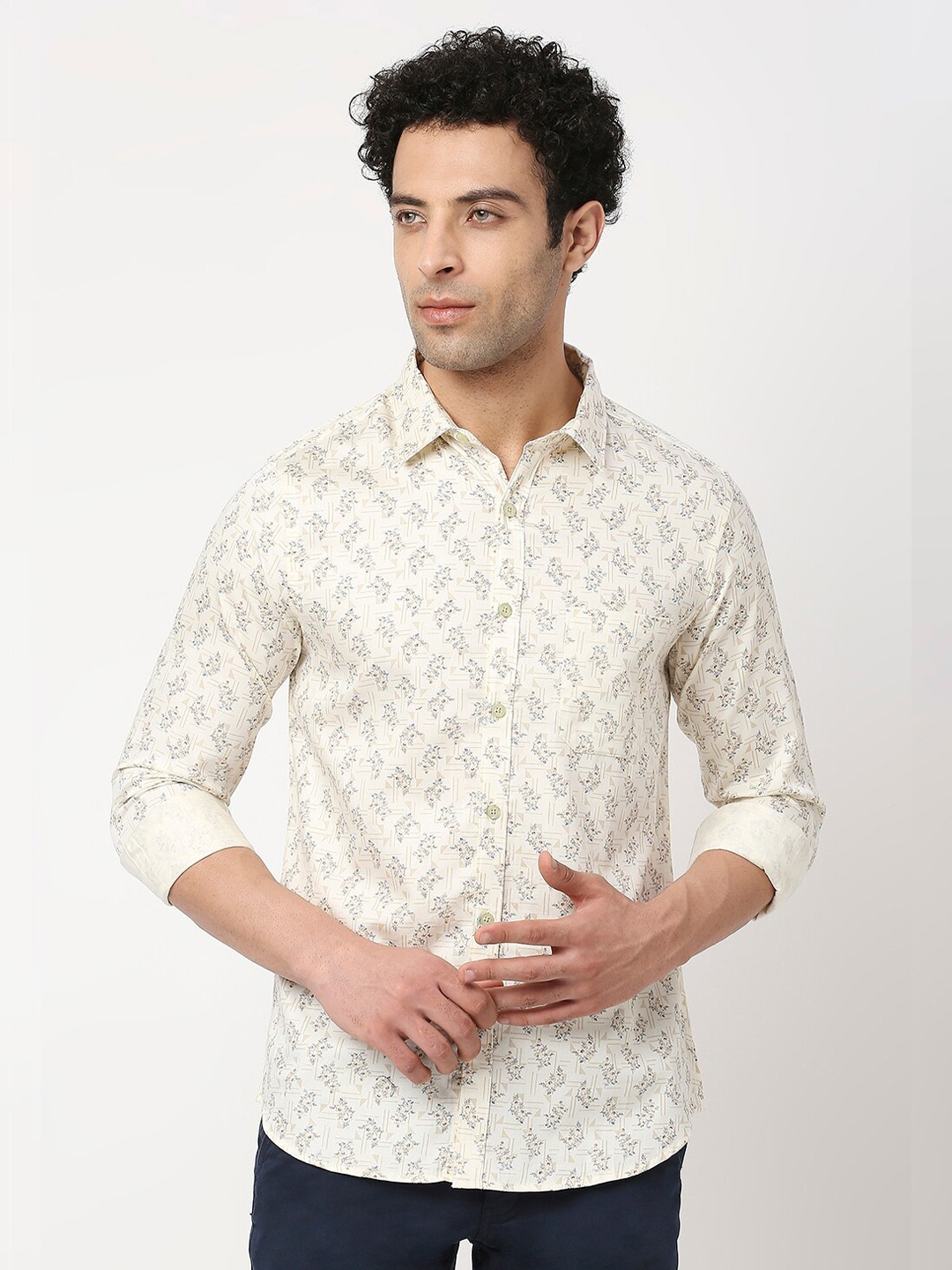 

VALEN CLUB Men Slim Fit Floral Printed Pure Cotton Casual Shirt, Beige