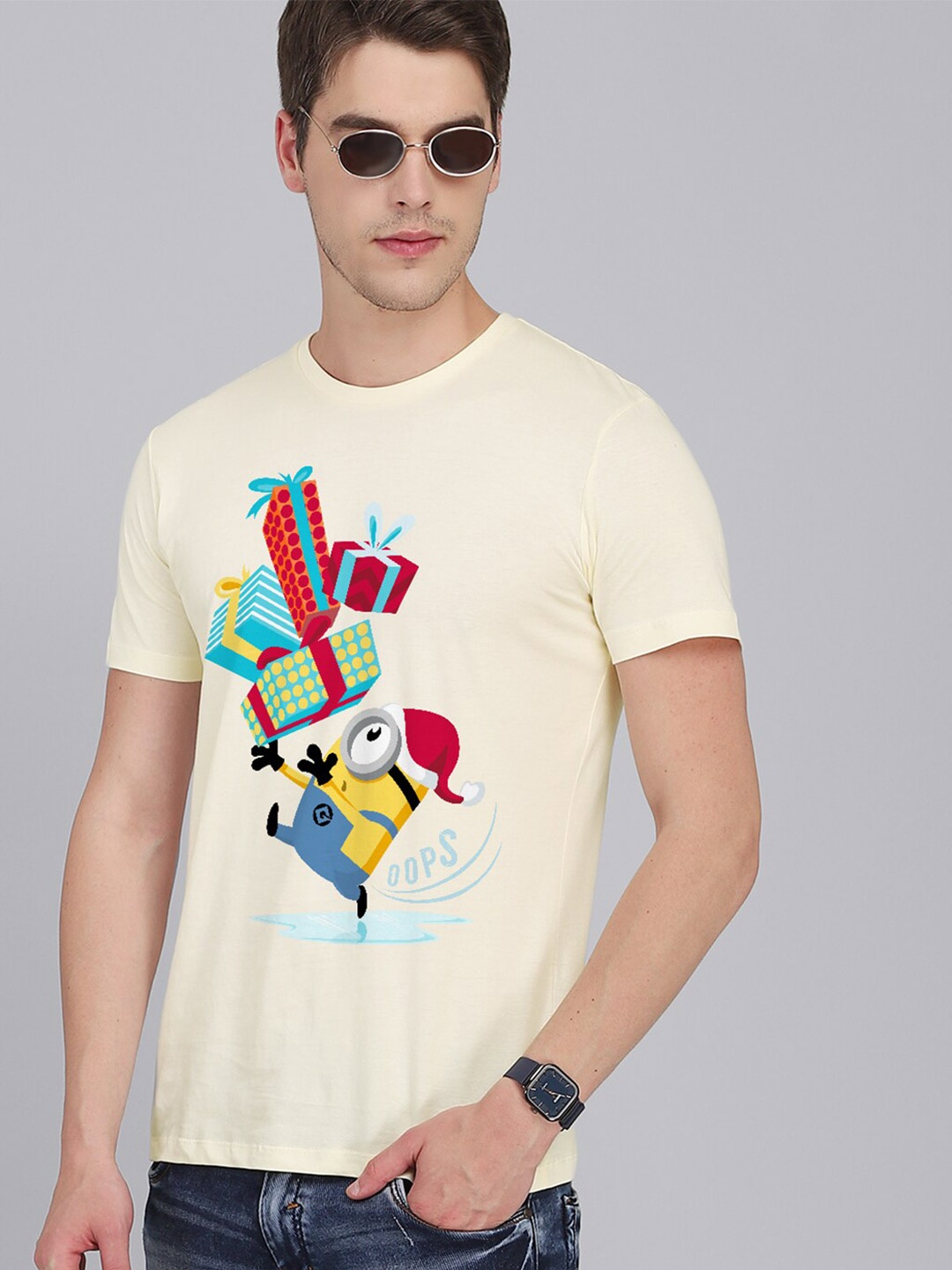 

Free Authority Minions Printed Round Neck Cotton T-shirt, Beige