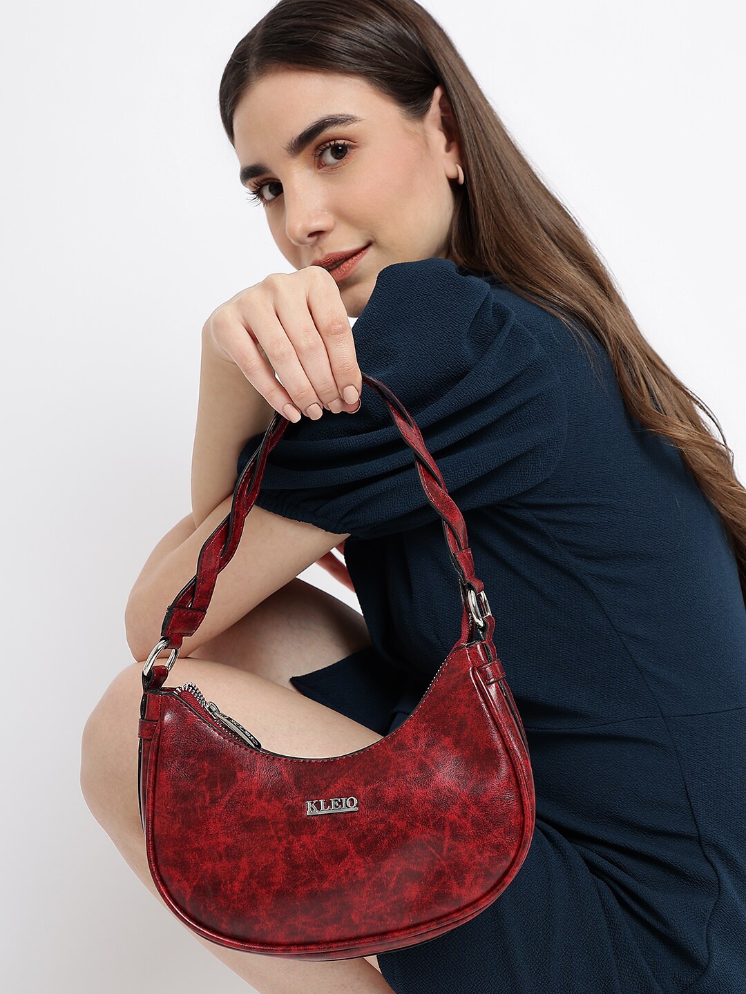 

KLEIO Vegan Shoulder Bag, Maroon