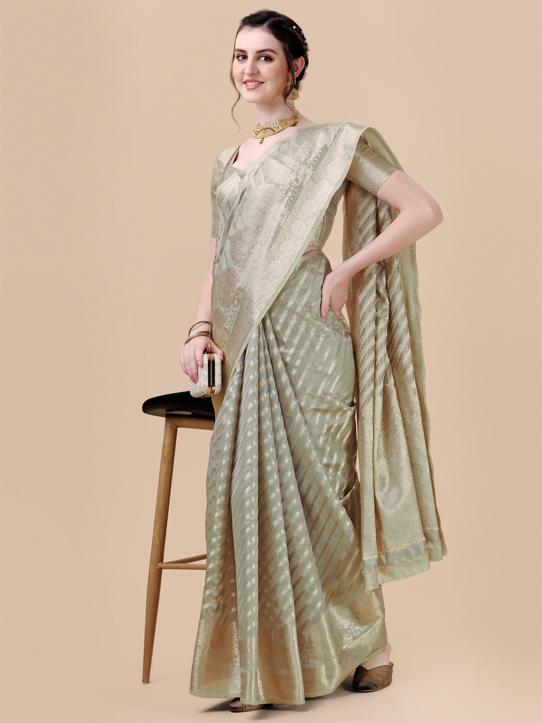 

Sangria Woven Design Embellished Zari Silk Blend Banarasi Saree, Green