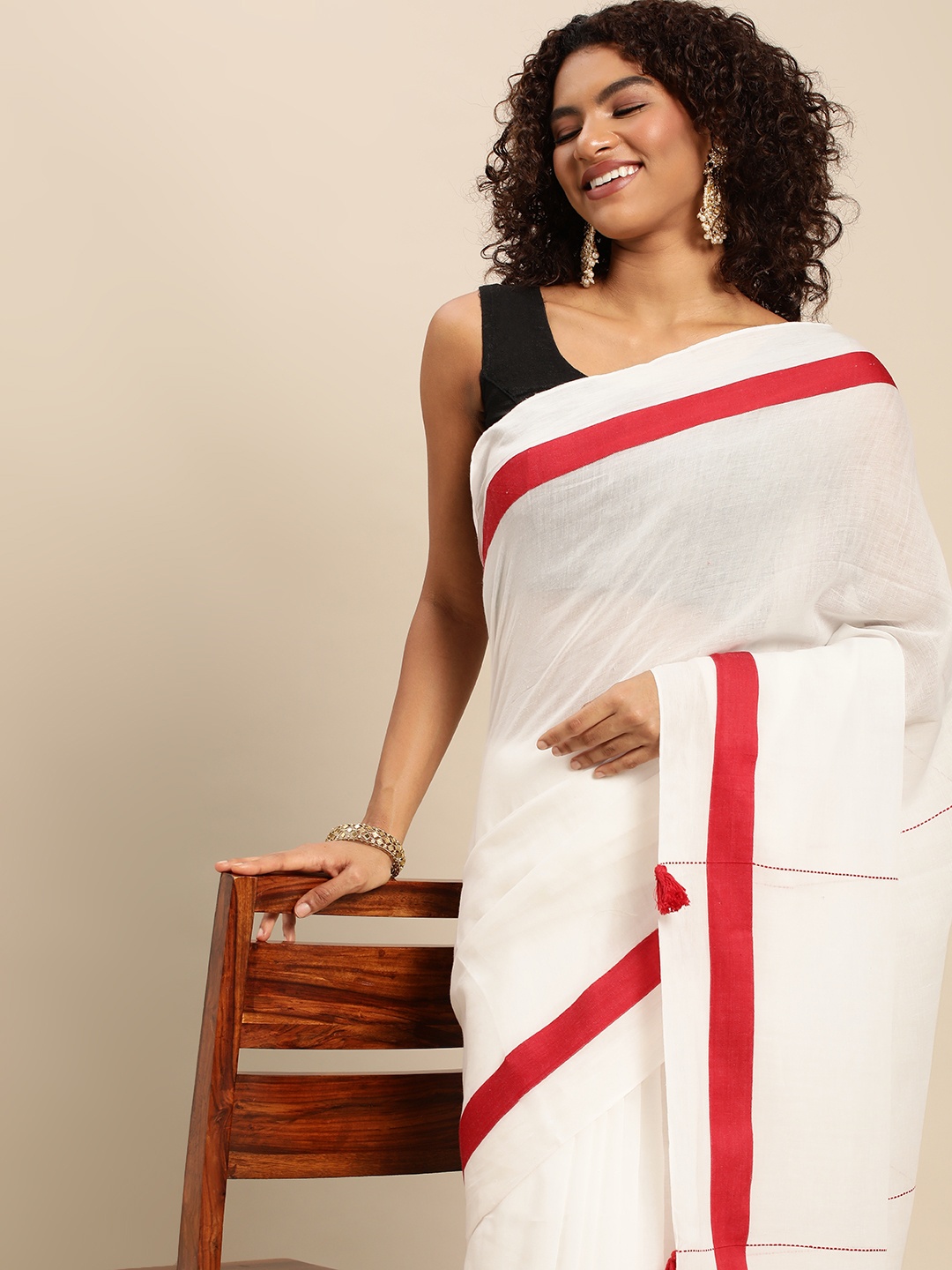 

ArtEastri Solid Pure Cotton Saree, White